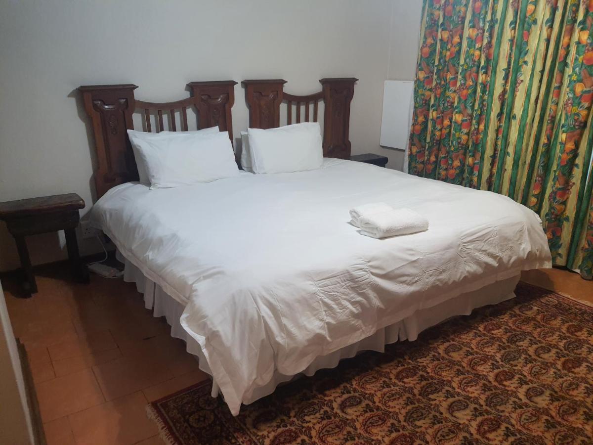 Lord Fraser Guest House Wepener Kültér fotó